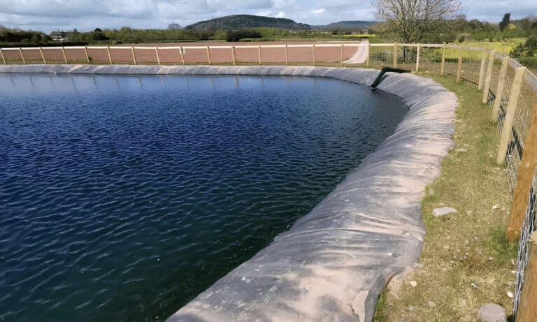 Large EPDM water storage lagoon installed in the UK